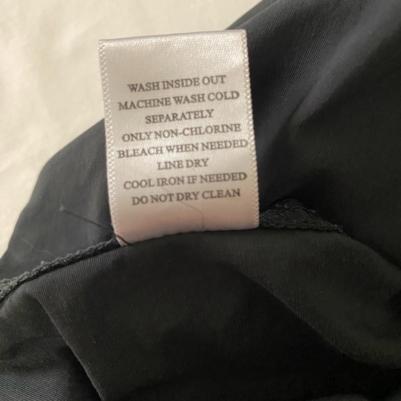 Play Boy Pacsun Cargo Pants Womens Small Black WindbreakerJogger - Picture 9 of 9